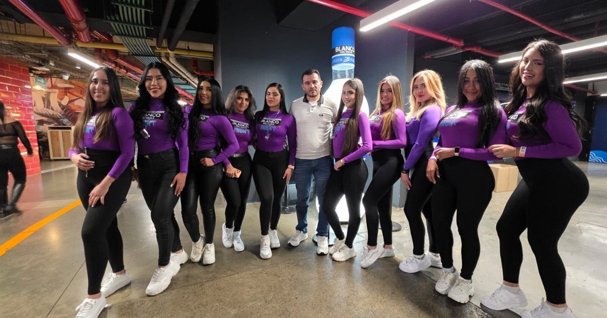 Equipo de promotoras de AgenciaBTL en un evento de Aguardiente Blanco del Valle